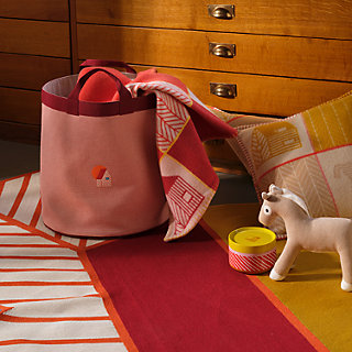 バスケット 《カバン》 GM - レッド | Hermès - エルメス-公式サイト